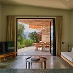 Loft Hotel 5*